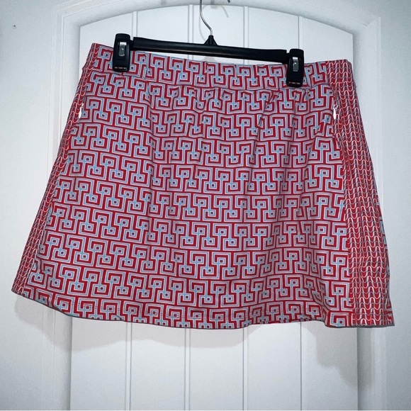 J. McLaughlin Dresses & Skirts - J. McLaughlin Women’s Red Aztec Golf Skort Size XL